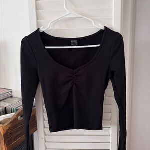 Brandy Melville John Galt Cinched Black Long Sleeve Top